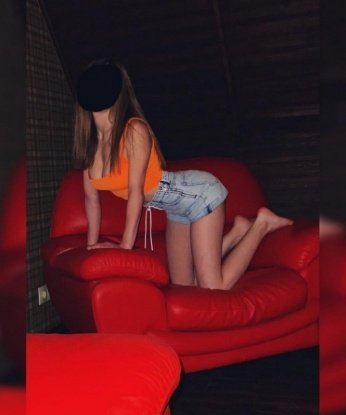 У меня много опыта в этой сфере, поэтому знаю, как доставить удовольствие наивысшего уровня. Я готова предложить тебе широкий спектр услуг - от нежных массажей до воплощения самых сокровенных фантазий. У меня есть отличные отзывы от довольных клиентов, которые говорят обо мне, как об умелой и опытной любовнице. Фото в моем профиле - это подтверждение моей привлекательности и страсти. Так что, если ты ищешь незабываемые встречи и наслаждение, я твоя идеальная выбор. Обещаю, что проведенное со мной время останется в твоей памяти надолго. Открой для себя новые грани удовольствия со мной. Вероника